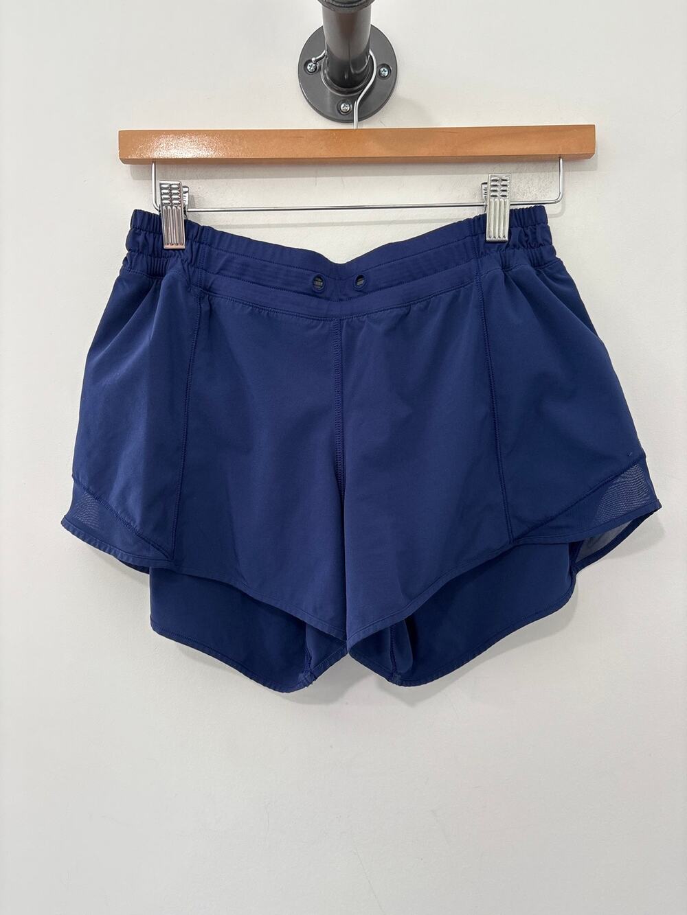 Lululemon Hotty Hot Shorts 4” Blue Size 8